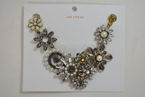 Nordstrom Joe Fresh Womens White Gray Flower Rhinestone Necklace Fashion Jewelry - evorr.com