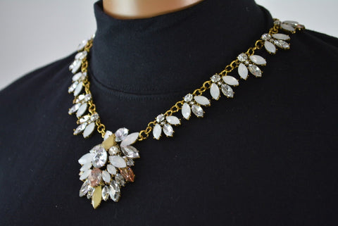 Nordstrom Joe Fresh Women's White Crystal Embellish Bib Necklace Fashion Jewelry - evorr.com