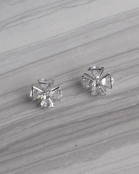 3D Floral Pattern Crystal Earrings