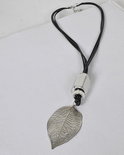 Rhinestone Embellished Metallic Pendant Choker Necklace - evorr.com
