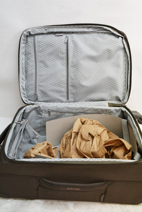 $240 NEW Delsey Hyperlite 2.0 20" Carry On Lightweight Spinner Suitcase Luggage