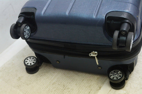 $260 Ricardo Beverly Hills 21" Hardcase Expandable Spinner Carry On Luggage Blue