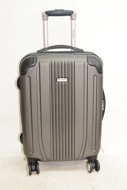 $260 Ricardo Beverly Hills 21" Hardcase 8 wheels Spinner Carry On Luggage Gray