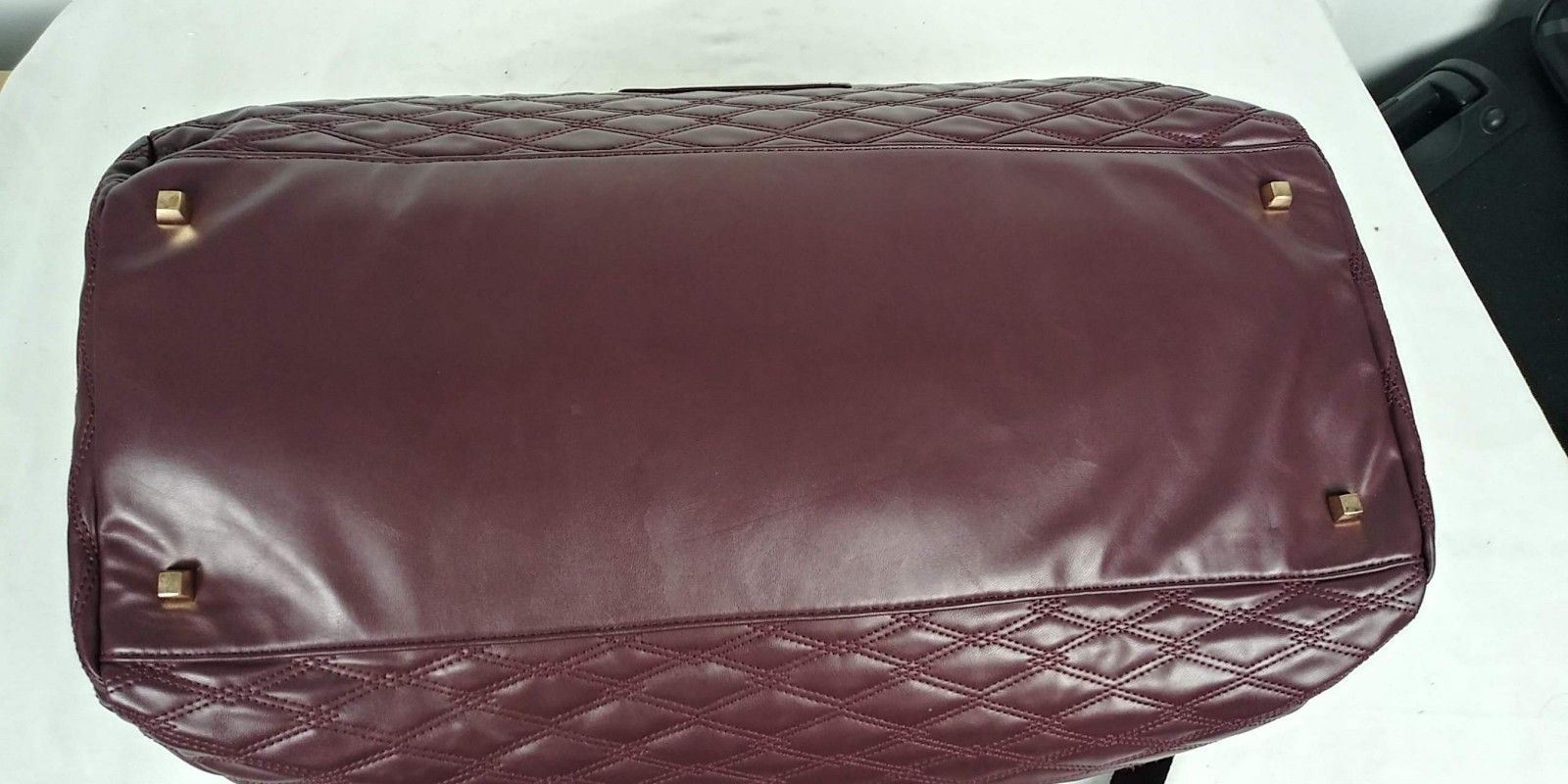 250 DKNY Allure Quilted Barrel Duffle Large Travel Bag Suitcase Gray