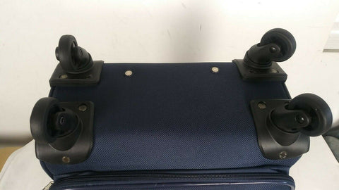 $460 New Nautica Oceanview 20" Luggage Spinner Suitcase Blue Yellow Carry On