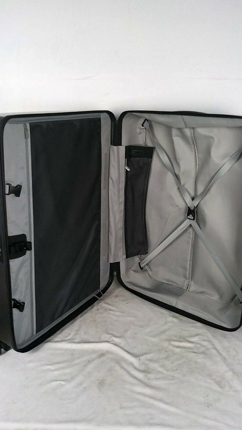 $960 Victorinox Swiss Army Nova 2.0 32" Extra Large Hard-side Upright Luggage