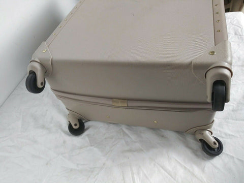 $360 Vince Camuto Jania 24" Hardside Spinner Luggage Suitcase Beige