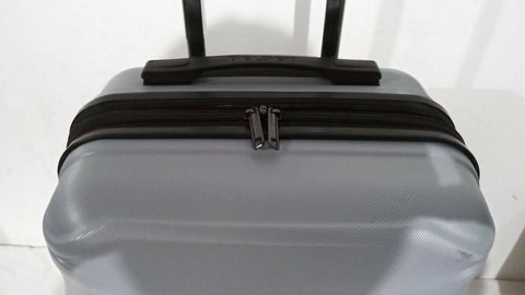 $250 Delsey Meteor 21" Hard Spinner Carry On Suitcase Luggage Expandable Silver