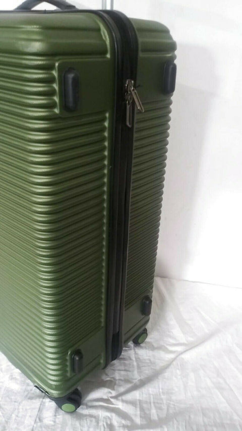 $380 Travel Select Savannah 28" Hard Spinner Wheels Luggage Suitcase Green