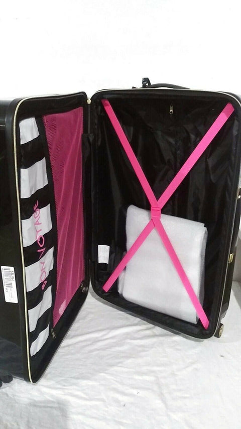 $350 Betsey Johnson Heart To Heart 30" Hardside Expandable Spinner Suitcase