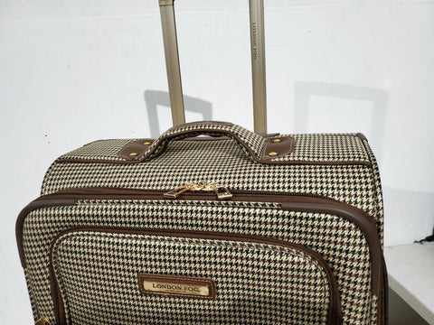 $320 London Fog Oxford II 25" Spinner Expandable Softcase Suitcase Luggage Brown