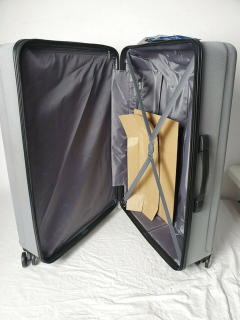 $284 New Rockland Skyline 28" Hard case Luggage Suitcase Silver Spinner Wheels