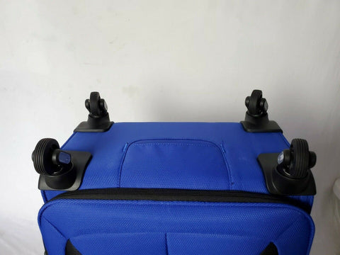 $200 New Skyway Mirage 3.0 24" Check-In Spinner Luggage Blue Suitcase Softcase