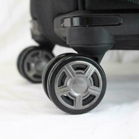NEW TRAVELPRO PLATINUM ELITE 25" SPINNER SUITCASE BLACK