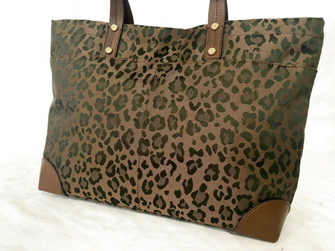 $149 Calvin Klein Women's Teodora Leopard Animal Print Shoulder Tote Bag Brown