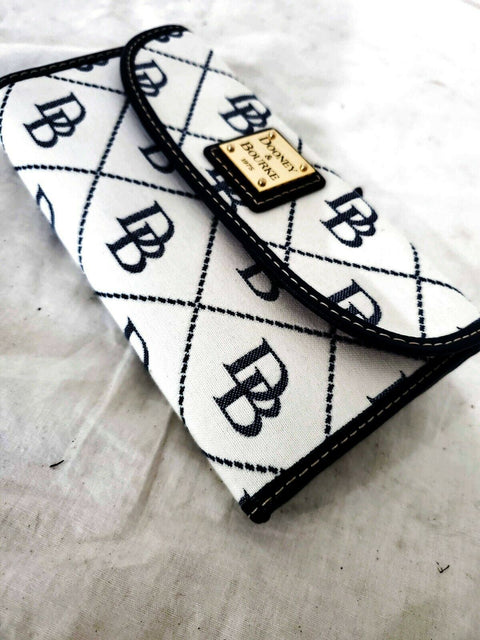 $138 Dooney & Bourke Women's Continental Clutch Wallet Bifold Blue White
