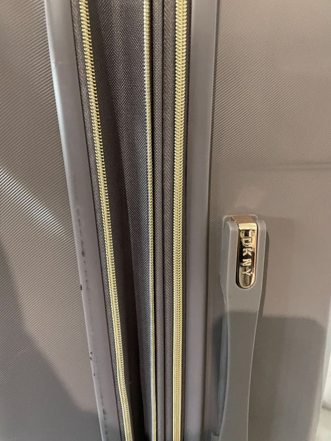 $495 DKNY Rapture 28" Hardside Spinner Suitcase Luggage Large Check In Gray