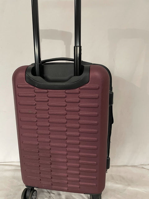 Travelers Club Shannon Spinner Expandable Luggage 20" Carry On Rose Wine