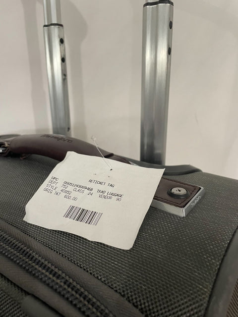 $600 Travelpro Luggage Platinum Elite 21” Expandable Carry-on Spinner Luggage