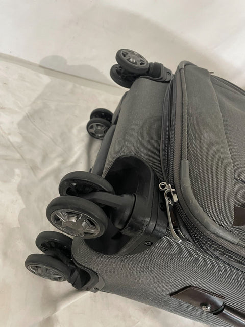 $600 Travelpro Luggage Platinum Elite 21” Expandable Carry-on Spinner Luggage