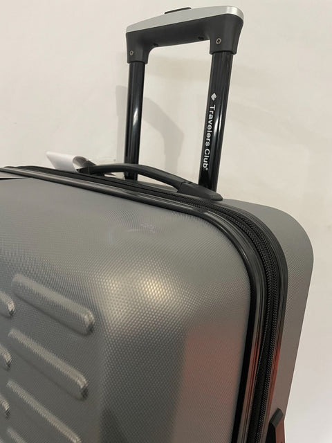 New Travelers Club Shannon Spinner Expandable Luggage 24" Medium Check-In Silver