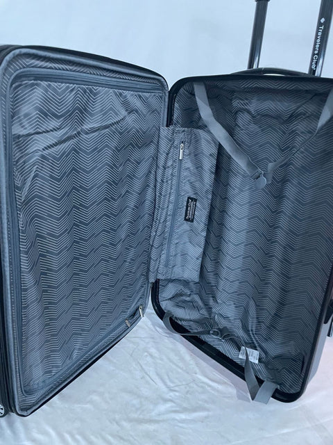 New Travelers Club Shannon Spinner Expandable Luggage 24" Medium Check-In Silver