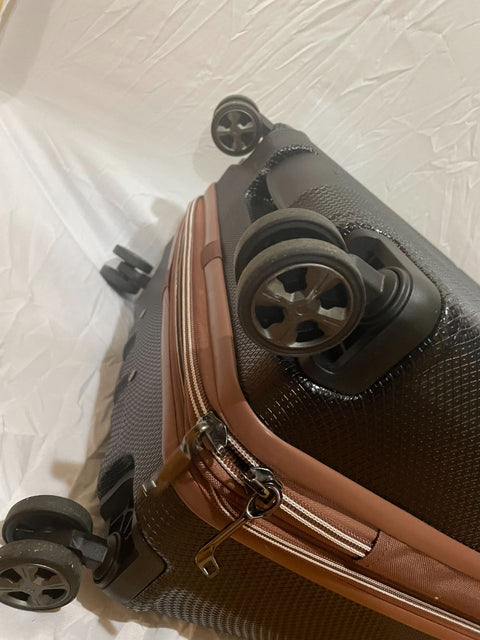$560 DELSEY St. Tropez 24" Hard-side Spinner Luggage Suitcase Black Check-In