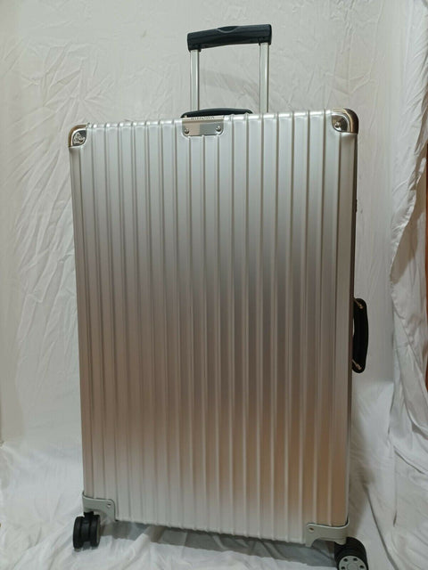 New Rimowa Classic Large Check in 31" Luggage Aluminum Silver Suitcase TSA Lock