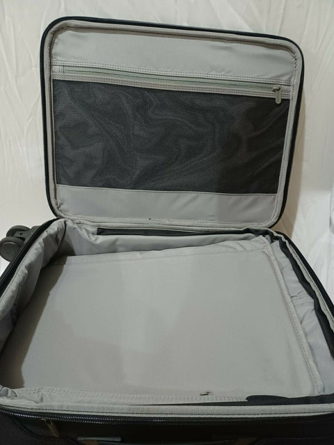 $900 Victorinox Swiss Army VX Avenue 22" Frequent Flyer Carry-On Black Luggage