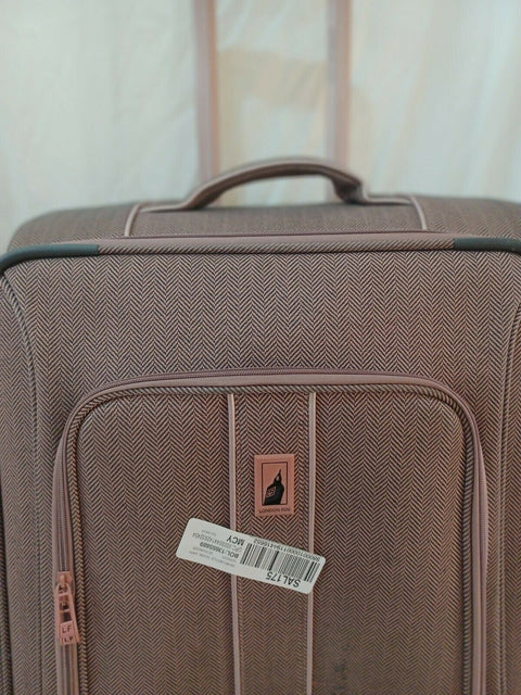 LONDON FOG Newcastle Soft Expandable Spinner Luggage Pink Rose Check 25"
