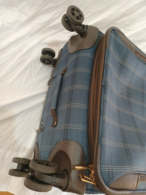 LONDON FOG Brentwood II 25" Expandable Spinner Luggage Suitcase Check In Blue