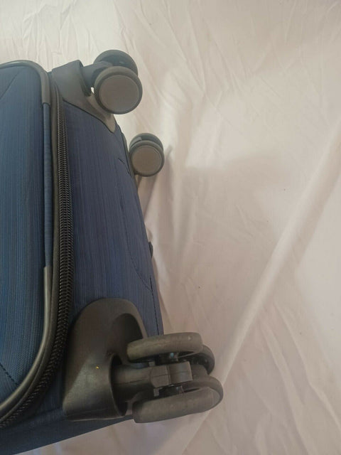 $280 Ricardo Cabrillo 2.0 21" Softside Carry-On Spinner Luggage Suitcase USB