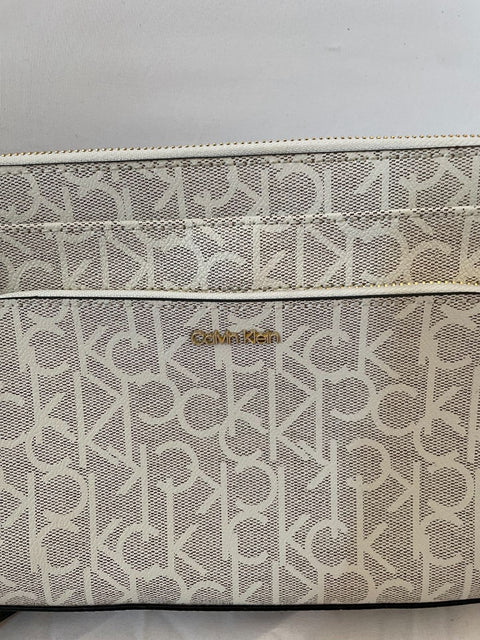 Calvin Klein Women's Hudson Top Zip Signature Crossbody Shoulder Bag Beige