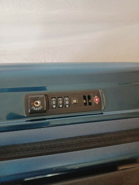 $400 Samsonite Neopulse 20" Carry On Hardside Spinner Suitcase Luggage Blue