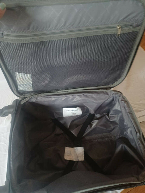 $400 Samsonite Uptempo 20" Carry On Softcase Spinner Suitcase Luggage Black