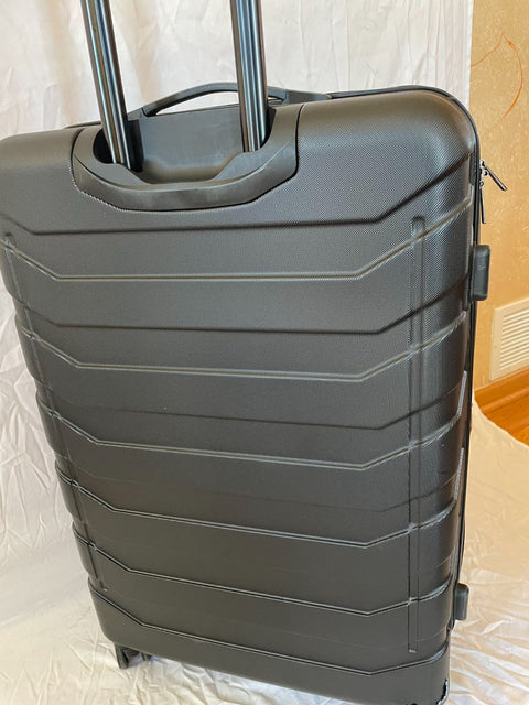 Travelers Club Madison Expandable Spinner Luggage Black 28" Large Suitcase