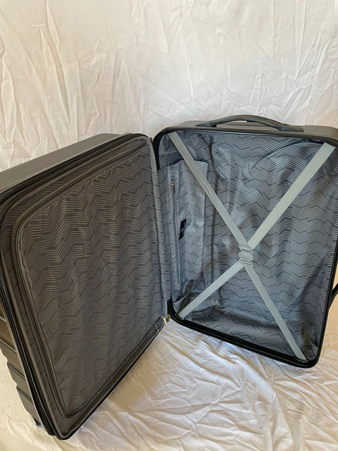 Travelers Club Madison Expandable Spinner Luggage Black 24" Medium Suitcase