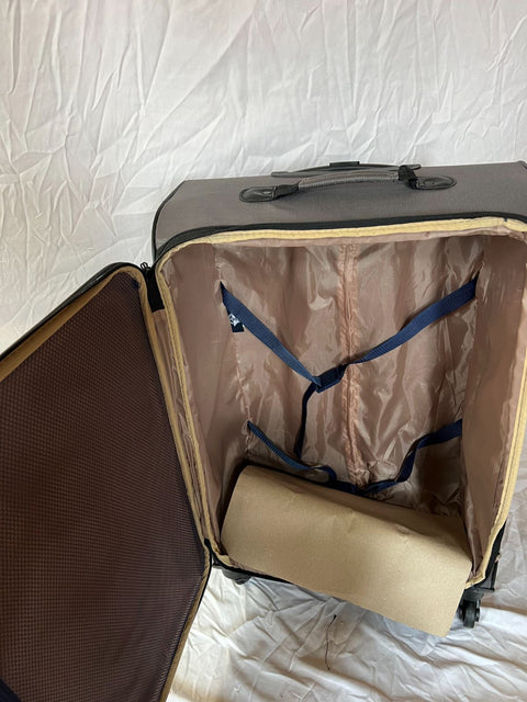 $340 New Dockers Discover Soft-Side Luggage Gray Spinner Lightweight 25"