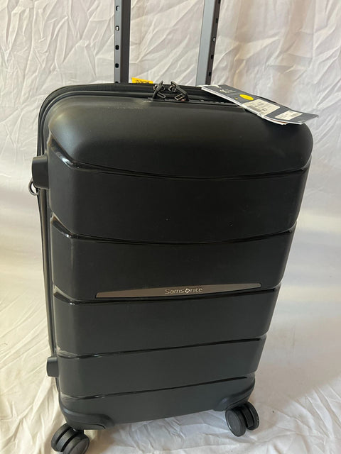 $340 NEW Samsonite Outline Pro 21" Hardside Carry-on Spinner Luggage Black