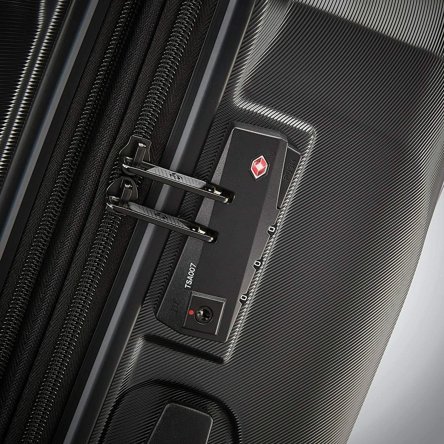 $580 Samsonite OPTO PC 2 Large 29