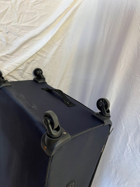 $340 New Dockers Discover Soft-Side Luggage Blue Spinner Lightweight 29"