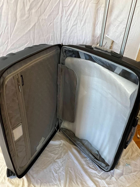 $480 New Ricardo Anaheim 28" Hard-side Check-In Spinner Luggage Blue Suitcase