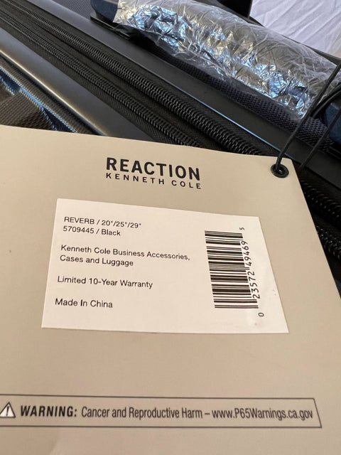 $1000 New Kenneth Cole Reaction Reverb 3-Pc. Hard Expandable Spinner Luggage Set
