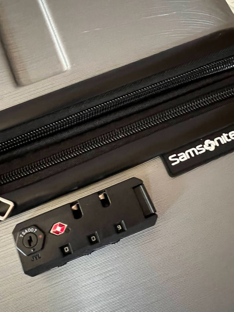 $680 Samsonite Uptempo Large Checked 30" Expandable Spinner Suitcase Luggage