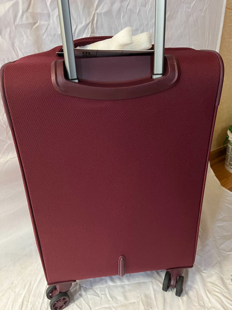 $420 New Champs Soft Tech 20" Spinner TSA Red Luggage Suitcase Carry On