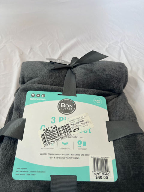 $40 New Bon Voyage Travel Velvet Throw Blanket Gray Plush Soft 50"x60"
