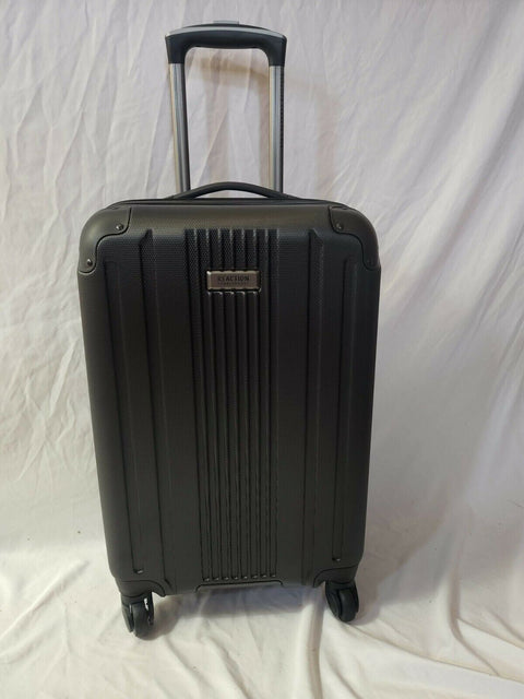 New Kenneth Cole Reaction Out Of Bound Hard Carry On Spinner Luggage 20" Black