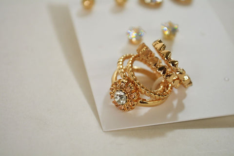 Nordstrom Joe Fresh Women's 3-Pairs Gold Stud Earrings 5-Finger Ring Set Jewelry - evorr.com