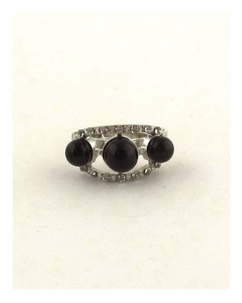 Adjustable pearl and rhinestones ring