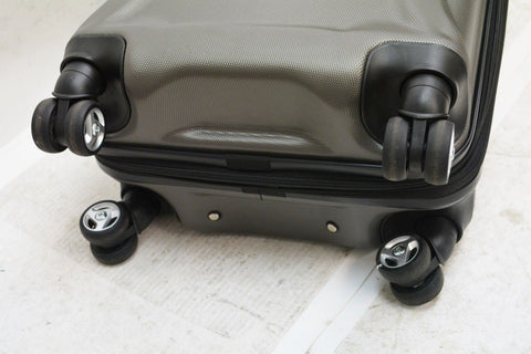 $250 Skyway Nimbus 20" Hardcase Expandable Spinner Carry-On Suitcase Luggage